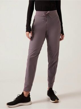 Athleta Smoky Purple High-Waist Trekkie Joggers